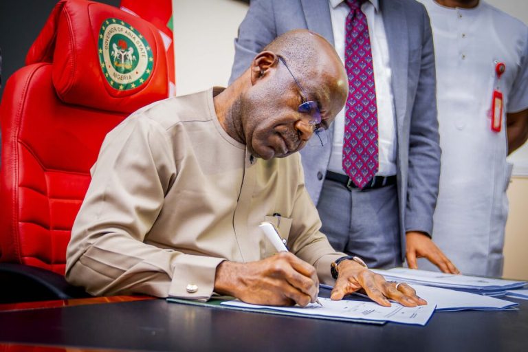 Abia State To Get $125 Million From Islamic Development Bank For Roads