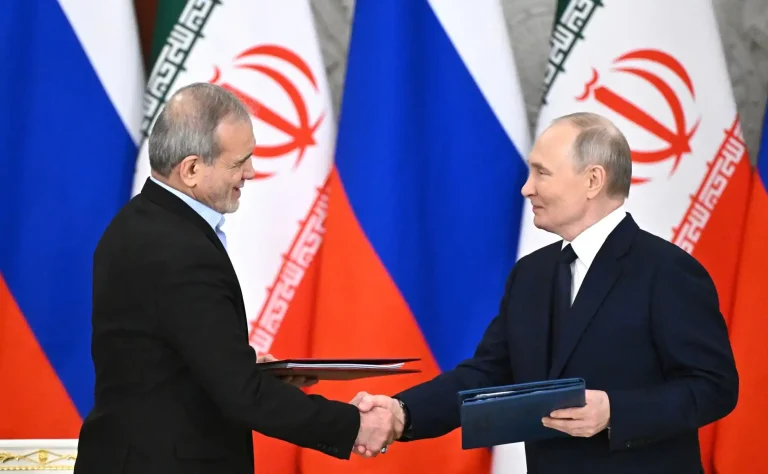 Russia & Iran Sign 20-Year Strategic Military Partnership Treaty (Photos)