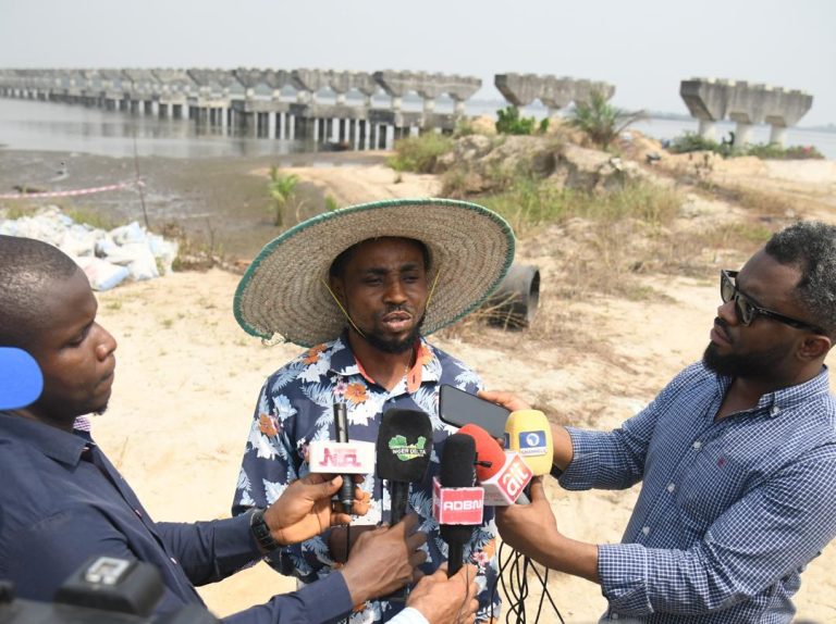 Construction Of Kaa-Ataba Bridge Resumes