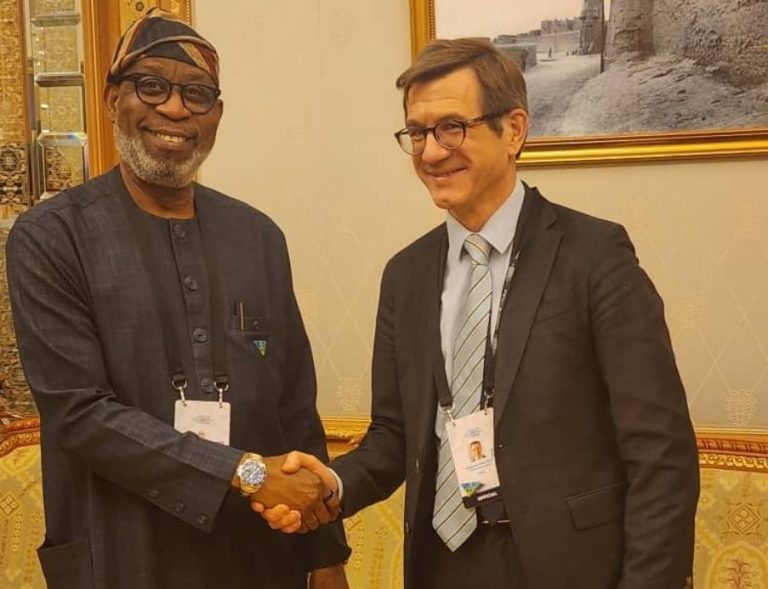 France to fund Nigeria’s geological data exploration, to upgrade the country’s geological laboratory